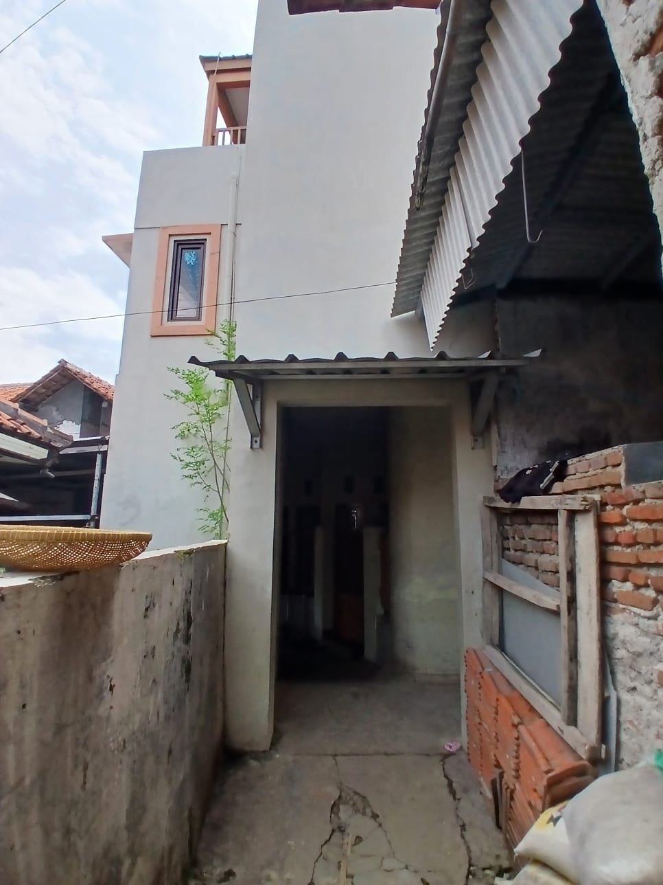 RUMAH DI KAB. CIREBON - WOFF4281-1 - foto 3